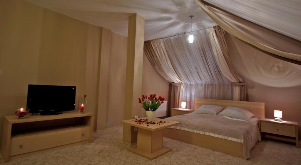 Hotel Hibiskus Boguchwala Номер фото
